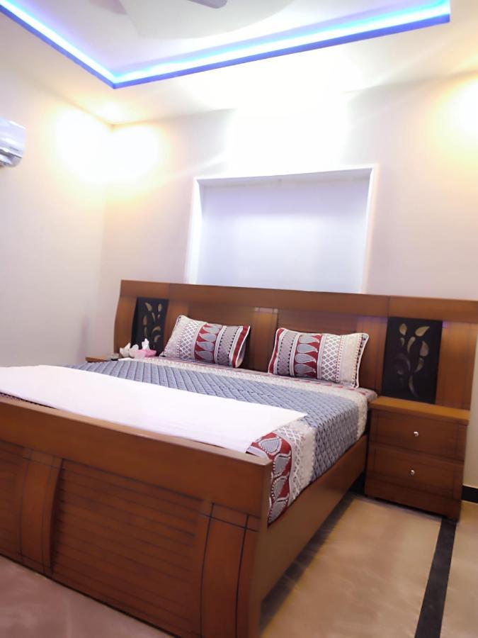 Lavish Inn Islamabad Eksteriør bilde