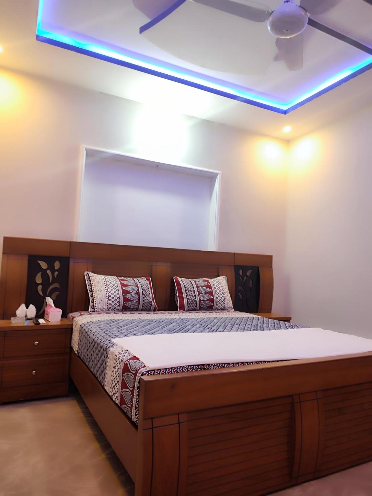 Lavish Inn Islamabad Eksteriør bilde