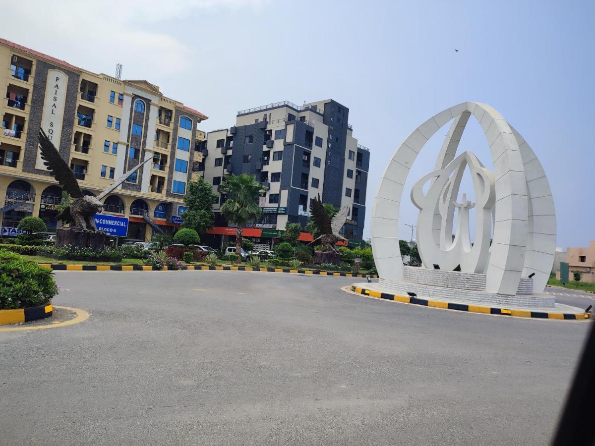 Lavish Inn Islamabad Eksteriør bilde