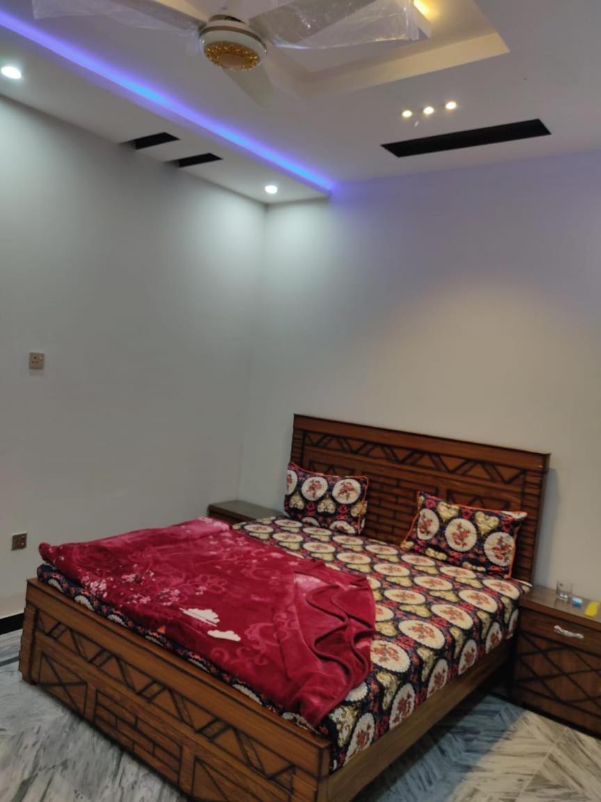 Lavish Inn Islamabad Eksteriør bilde